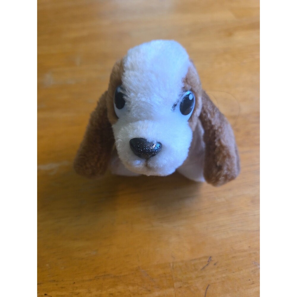 Vintage Hush Puppies Dog brown and White
